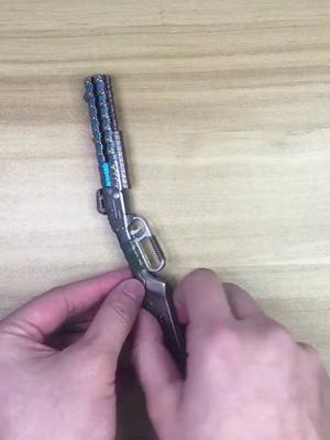 A post by @awmgunmodel on TikTok caption: #apex #apexlegends #apexgamer#unboxing  unboxing peacekeeper shotgun model keychain 😁