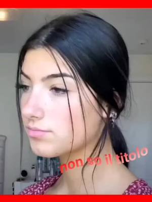 A post by @ros.amp on TikTok caption: hello belliz, descrivetevi con un emoji :)  io:😹 sono simpatica dai😻 (n'è vero😩🤚🏼)  #charlidamelio #trend #xyzbca #foryou #perte #noforyoupage