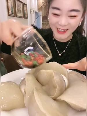 A post by @foodgirl089 on TikTok caption: #fyp #foryou #food #foodasmr #satisfying #mukbang #eating #eatingshowasmr #eatingshow #fasteating #asmr#asmrsounds #seafood #tiktok