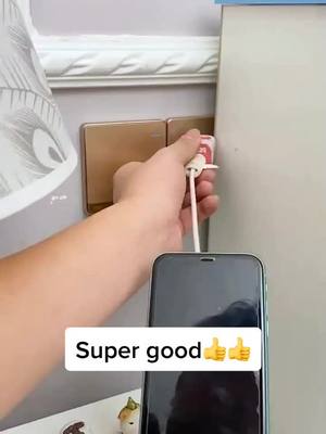 A post by @householdgoodthing on TikTok caption: Super good plug converter 👍👍👋#fyp #foryou #foryoupage #useful #lifehacks #goodthing #goodthingsinlife #lifehelper #goodthingtorecommend