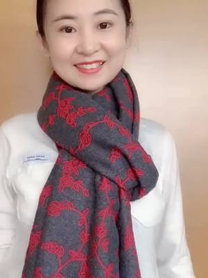 A post by @congscarf on TikTok caption: #scarf #ScarfTie #SilkScarf #SilkScarfTie