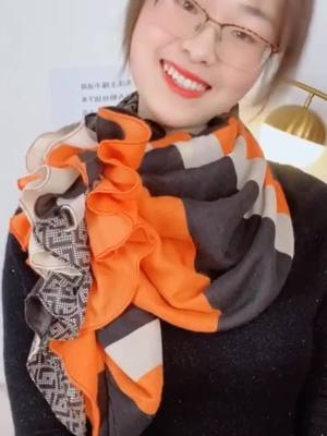 A post by @congscarf on TikTok caption: #scarf #Silkscarf #ScarfTie #Silkscarftie