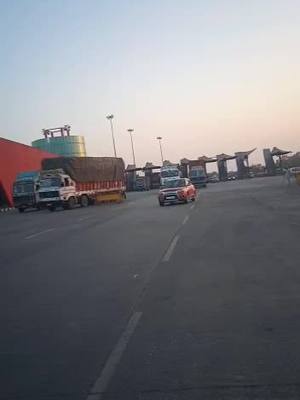 A post by @mahadevchavan6447 on TikTok caption: आमचा नाद लागतोच 🚛🚛🚛🚛🚛🚛🚛🚛👈