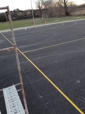 A post by @florianherry on TikTok caption: #jaune #france #machines #Work #chantier #marquage #terrain  #lycee #pezenas #peinture #foryoupage #foryou #sports #handball #hand #handmade