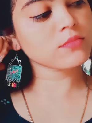 A post by @gomathi_offical28 on TikTok caption: #sankagirigirl #tiktokindia #tiktoktreanding