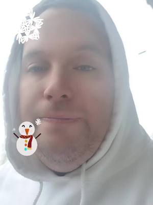 A post by @reptile_junkies on TikTok caption: @thesmithyfamily #snow #snowman