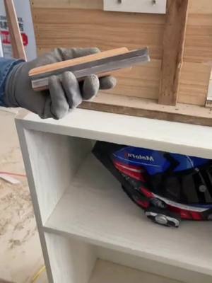 A post by @xiaojiegecjj on TikTok caption: Most of ways comes from life and work#TurboTaxLivePick6 #foryou #handmade #handmade #workoutchallenge #woodworking #tools #family