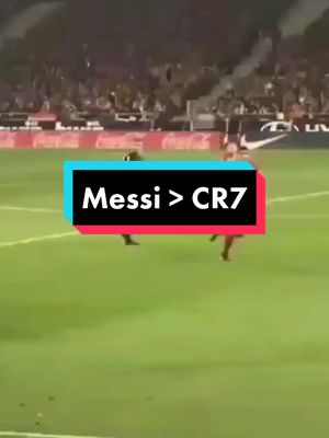 A post by @objectif.footballeur on TikTok caption: Vous avez vu mieux? #football #messi #ronaldo#footballvideo