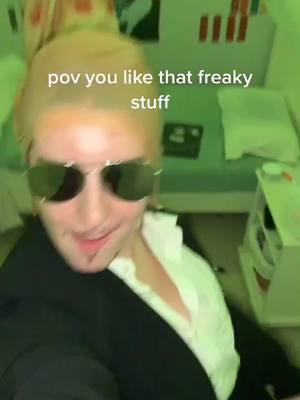 A post by @mrworldwide305_ on TikTok caption: @snails0cks and i welcome you to the hotel motel holiday inn #pitbull #mrworldwide