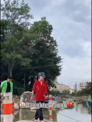 A post by @liyifeng12 on TikTok caption: The clown is in a hurry to chase his dream #clown