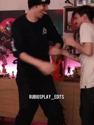 A post by @rubiusplay_edits on TikTok caption: Mi rulexby supremacy mas que nunca 🛐 #xyzbca #fyp #foru #cyfc #rubius #rubiuszz #elrubius #fy #alexby #lely #alely #aroyitt #aroiagarcia