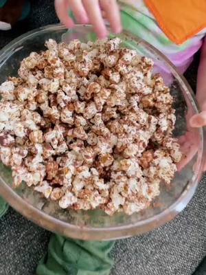 A post by @joy.nadamas on TikTok caption: Sundays ❤️#stovetoppopcorn #palomitas #popcorn #chocolate