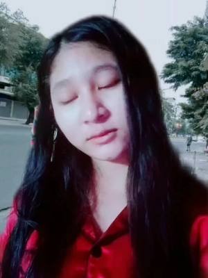 A post by @user586160288 on TikTok caption: គេកាម៉ាប់ឡើយcute ប្រុសនេះខូចម៉ាត់ចង់តែដាល់មួយដៃ👊👊🙄😡😠😡😡#គុបពីលីងមួយ1ហើយចូលខមិនok #ចាំញុមសង់វិញ គ្រប់វីដេអូ 👌👌#កូននាក់កំពត #អត់ចេះរឹកទេ