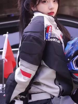 A post by @sarah.bibber on TikTok caption: i drive a moto,dare u ride it?#beauty #moto #foryou #motogirl #fyp #rider