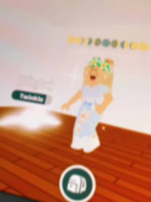 A post by @__roblox09082__ on TikTok caption: Offerte?🤍 #foryou