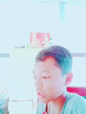 A post by @fan___darakhmer on TikTok caption: #Makleak__single #ក្រវ៉ាន់paje