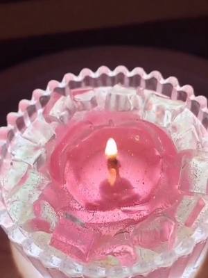 A post by @ggscandle on TikTok caption: #thankstoher #Lifestyle #candle #candlemaking 🌹