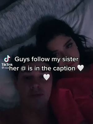 A post by @doahstories330 on TikTok caption: @..zlpswtf ty guys and I’m a girl to 🤍 @noahbeck @dixiedamelio #fyp #foryou #foryourpage #4u #doahstories330 #viral