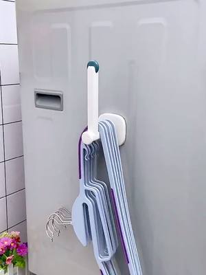 A post by @wonderlife9 on TikTok caption: Free retractable non-hole hook,hang where you want to hang#fyp #foryou #usefull #artifact #LifeHack #lifetip #share