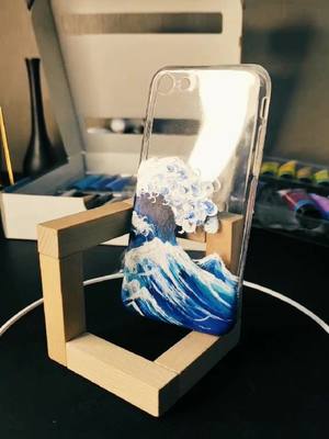 A post by @blissnbtl on TikTok caption: #paint #phonecase #ocean anyone like it？