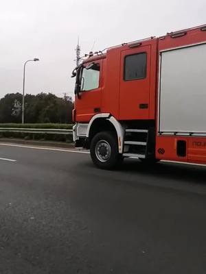 A post by @coolcar010 on TikTok caption: #carsoftiktok #truck #firetruck