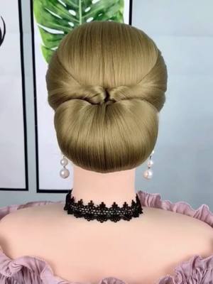 A post by @hairstylemm on TikTok caption: 👉https://nailcc.com/