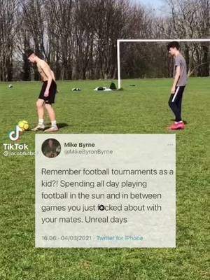 A post by @randomthingsboutfootball on TikTok caption: #fyp #bestdays