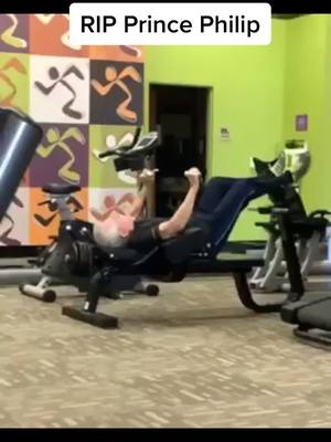 A post by @8ubblesmusic on TikTok caption: #JustAddBriskZero #8ubbles #gymfails #gymfail #bathhouse