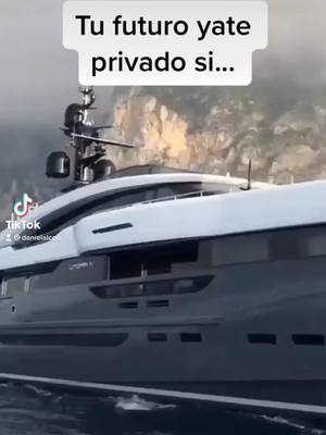 A post by @danielalcon on TikTok caption: Cuál elegís yo el último 🛳