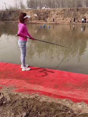 A post by @fishfunny97 on TikTok caption: #fish #fishing #funnyvideos