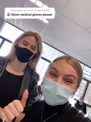 A post by @anouknsam on TikTok caption: Antwoorden aan @avasmith415 #medicalgloves #request #nurses #nurseschool #nursestiktok #foryou #viral #fyp #foryoupage #care #gloves 👩🏼‍⚕️