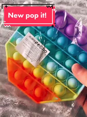 A post by @fidget_toysx05 on TikTok caption: New fidget check!