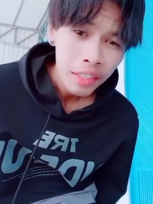 A post by @bropo017 on TikTok caption: #កាត់បញ្ចូលគ្នា ជាមួយ @nakfakecopy7