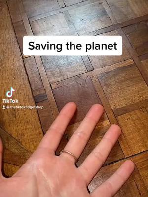 A post by @thetiktokfidgetshop on TikTok caption: Share if you love our planet! Go follow @lespetitsbidons and their link in bio. #fyp #foryou #UNOFFICIALCHECK #NatureBoxChallenge #ecofriendly