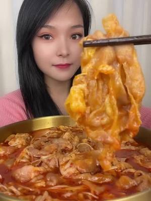 A post by @deliciousfoodgo on TikTok caption: You can also try the meat which is particularly delicious.#meat #delicious #food #foryou