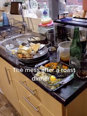 A post by @kattieee1 on TikTok caption: #clean #CleanTok #InMyHouse #sundayRoast #jazztok #notaphoto #fypシ