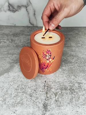 A post by @umbraapothecary on TikTok caption: 🔥🔥🔥 #candletok #candlebusiness #candlemaking #unboxing #waxseal