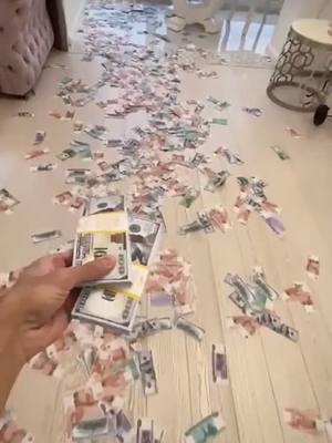 A post by @likefood03 on TikTok caption: If you want to learn how to make money, please double-click to add attention, only applicable to European and American friends