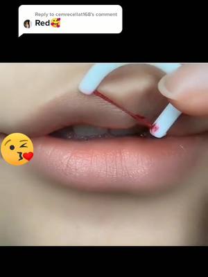 A post by @lipsticklove1 on TikTok caption: Reply to @cemrecellat168 😍#AerieREAL #lipstickchallenge #GetCrocd #lipstickshow #lipglossbussiness #lip #lipstick #lipgloss #lipe #fypシ #lipgloss