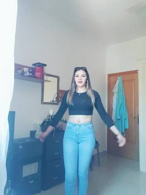 A post by @larisaionela96 on TikTok