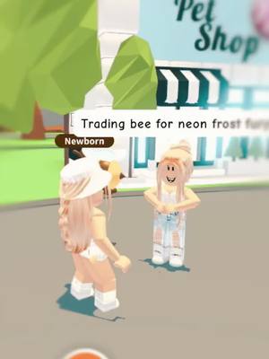 A post by @flxral_lavendxr on TikTok caption: What was wrong with her bee?! #4yp #makemefamous #viral #adoptme #roblox #joke #altaccount #flxral_lavendxr