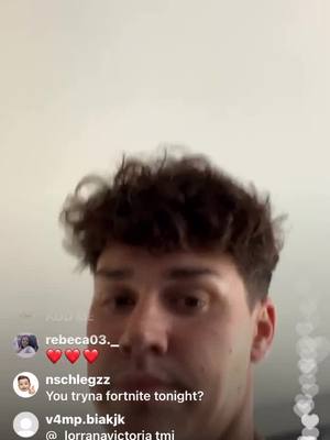 A post by @doahfp_2019 on TikTok caption: Noahs sad face and Dixie nose 👃☹️#doah✨ @noahbeck @dixiedamelio #noah #dixie #doah