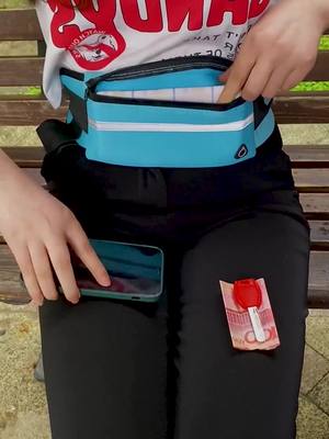 A post by @marry13893 on TikTok caption: #fyp #Waist bag #bioamallBring an invisible pocket when you go out, love is not afraid that things are out of pockets