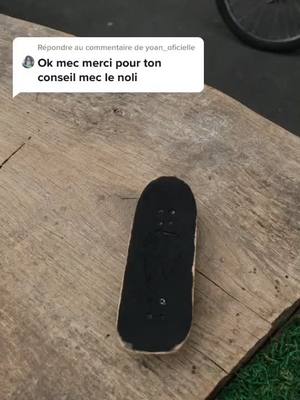 A post by @fingersboards on TikTok caption: Répondre à @yoan_oficielle #fingerskate #fingerboard #skate #nollie