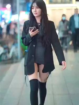 A post by @chinese_street_fashion on TikTok caption: OMG,it’s a great magnifying glass #longlegs #beautiful #fashion #StreetFashion #mangnifyingglass #fyp #foryoupage