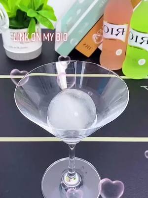 A post by @magiccpockett on TikTok caption: Do u think it’s batter to make ice round or square ?#share #goodthing #lifetips