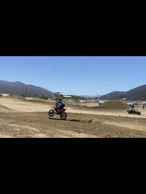 A post by @fastguykyle on TikTok caption: Has some fun at fox raceway with my friend. Also got to do some starts with Dylan Ferrandis🤙🤟. #motocross #bigjumps #pros #fyp #foryou #fyppp #🥵 ￼