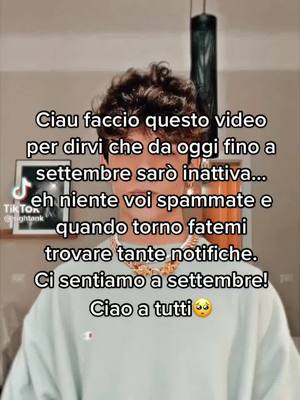 A post by @_chillhouse.my.life_ on TikTok caption: ci sentiamo a settembre, addio :) #perte #neiperte #foryoupage #foryou #fyp #fu