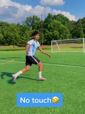 A post by @mieen_pihal on TikTok caption: Types of Forwards part 2🔥🔥 #Soccer #football #forwards #strickers #fyp