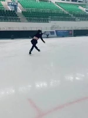 A post by @mark_ninetyninth on TikTok caption: Воспоминание о шоу в Красноярске ☺️🙃 #фигурноекатание #figureskating #quadjump